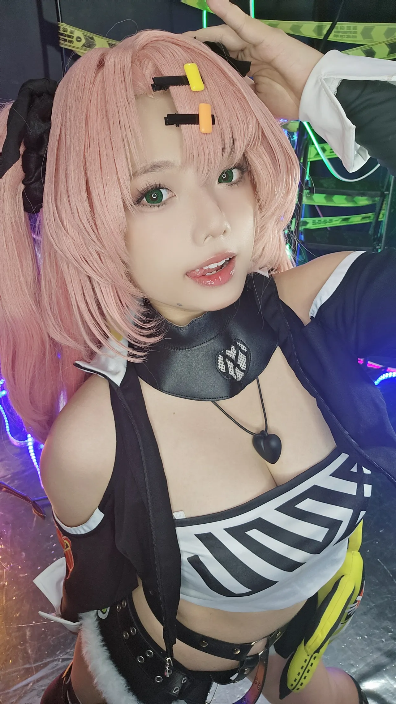 Messie Huang - Nicole-erohere72.webp